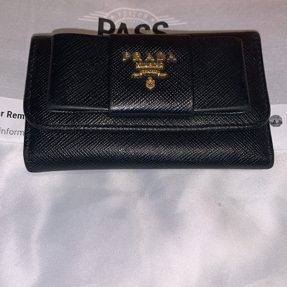 Prada Keyholder - Picture 4 of 8